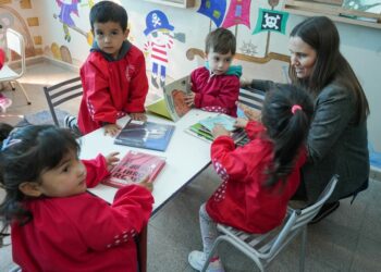El 70% de los niños de tres años se encuentran escolarizados