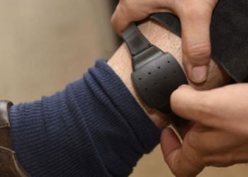 Debuta en Río Cuarto la tobillera electrónica para proteger a una víctima de violencia familiar