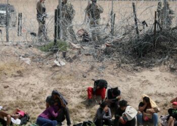 Trump suma presencia militar en la frontera con México