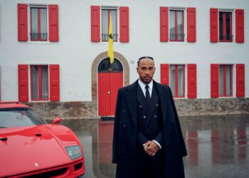 Hamilton fue presentado en Ferrari: “Cumplo el sueño de correr de rojo”