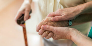 El síndrome de fragilidad, una condición creciente en adultos mayores
