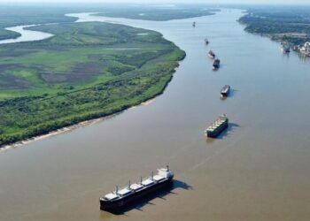 Denuncian “direccionamiento” en la licitación de la Hidrovía