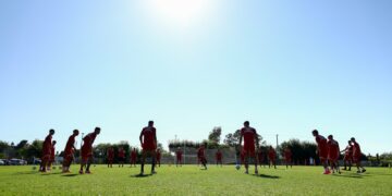 Instituto retomó las prácticas con Troglio como entrenador