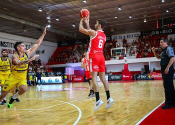 Instituto no pudo ante Boca en el Sandrín 