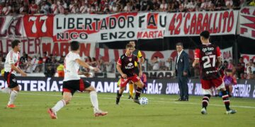 Sobre el final, Instituto cayó ante River en el Monumental
