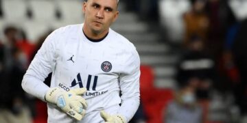 Newell’s rompe el mercado con Keylor Navas