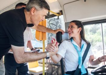 Presentaron la línea que conecta Valle Escondido con la UNC