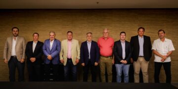 Llaryora y Pullaro, contra las retenciones