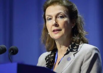 Mondino y De Loredo pican en punta en una encuesta para las legislativas