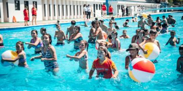 Más de 130.000 vecinos pasaron por los natatorios municipales