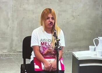 La mamá de Melody declaró que tenía un pinchazo en la espalda