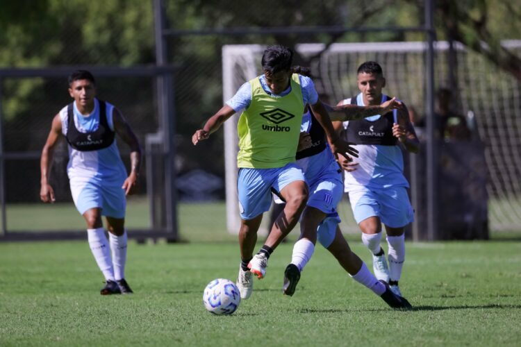 Racing de Nueva Italia goleó a la reserva de Belgrano
