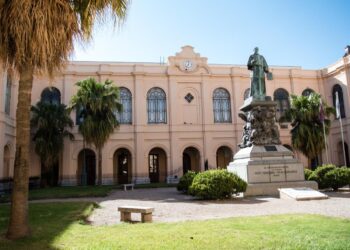 Asesinato en el rectorado