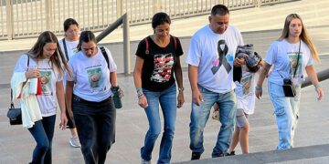 Soledad Laciar acompañó a las madres en Tribunales y cuestionó el escaso acompañamiento
