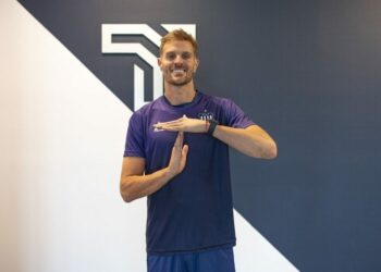 Burrai fue presentado oficialmente como nuevo arquero de Talleres