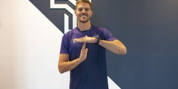 Burrai fue presentado oficialmente como nuevo arquero de Talleres
