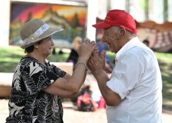 «Turistiando», el programa a través del cual los adultos mayores pueden viajar