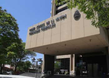 Judiciales piden condiciones dignas de trabajo ante la falta de refrigeración y altas temperaturas