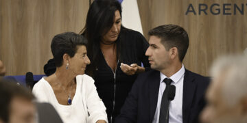El oficialismo y aliados firmaron el dictamen de Ficha Limpia y quedó a un paso de la aprobación