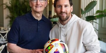 Cook, multimillonario CEO de Apple, le pidió una foto a Lionel Messi