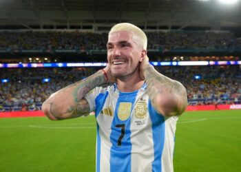 “A veces hay miradas que ya hablan”: la confesión íntima de Rodrigo De Paul