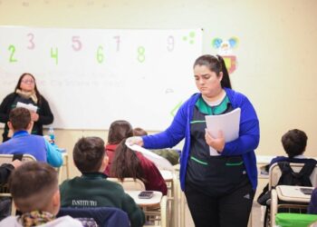 Escasez de docentes: más del 40% de las vacantes son para el nivel primario