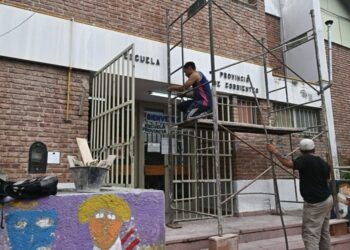La Provincia invirtió más de $ 33.000 millones en el mantenimiento y refacción de escuelas