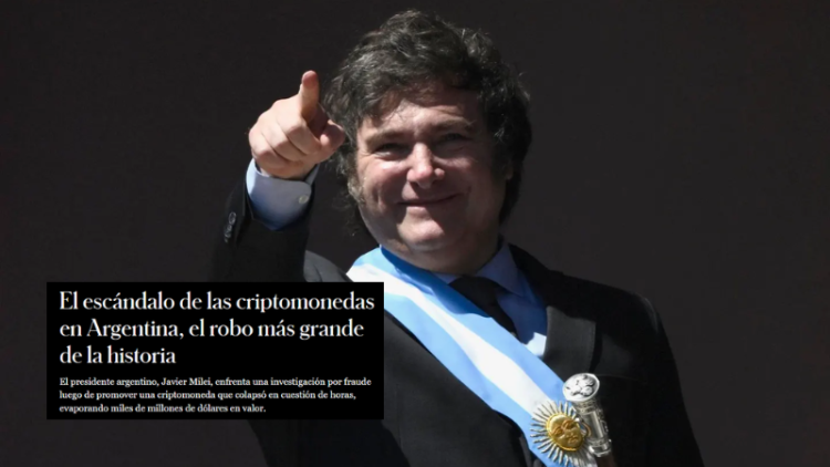 avier Milei hace un gesto desde un balcón del palacio de gobierno de la Casa Rosada durante el día de su investidura en Buenos Aires el 10 de diciembre de 2023. (Foto de Luis ROBAYO / AFP).