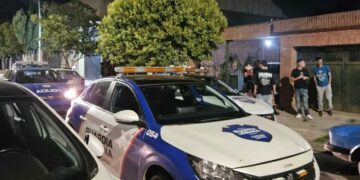 Desarticularon tres fiestas clandestinas y clausuraron diez locales durante el fin de semana