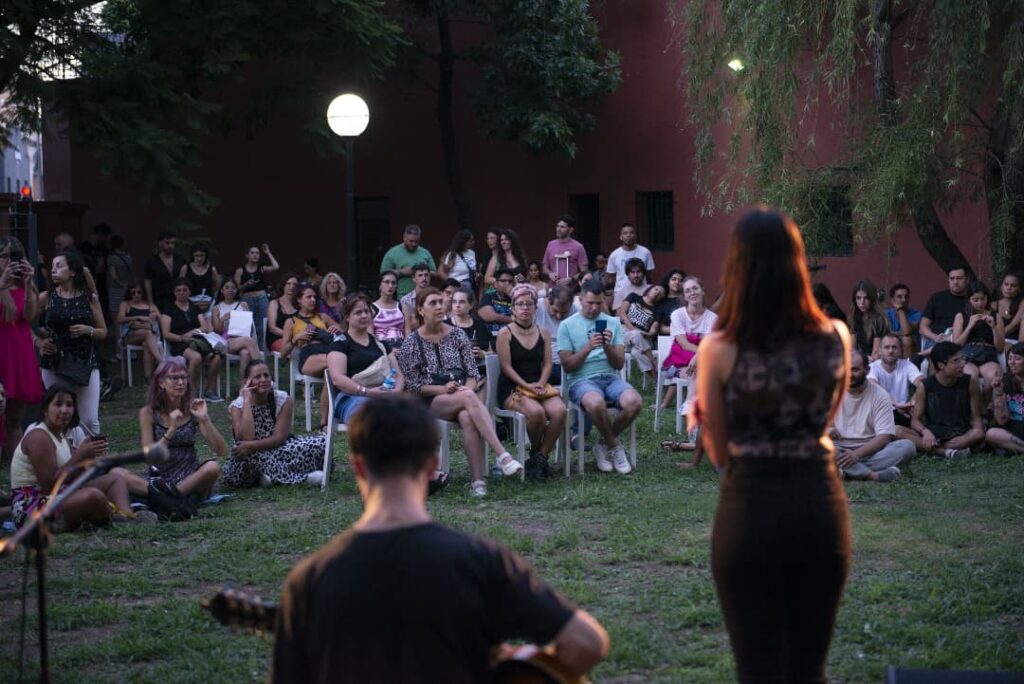 En San Valentín se podrá disfrutar de una velada de lecturas y música en Güemes