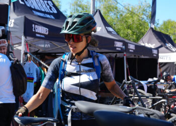 Más de 4.500 corredores y ciclistas participaron de la Experiencia Altas Cumbres