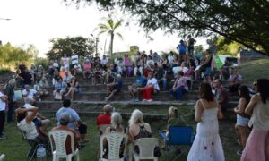 Vecinos de Villa Allende vuelven a movilizarse contra el proyecto de cerramiento de calles Vecinos de Villa Allende vuelven a movilizarse contra el proyecto de cerramiento de calles