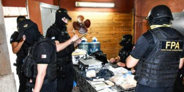Desbarataron una organización narco con vínculos en Bouwer: secuestraron más de $17 millones