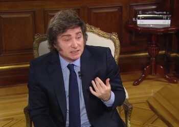 El presidente Milei se desligó del “criptogate” y lanzó duras críticas al kirchnerismo