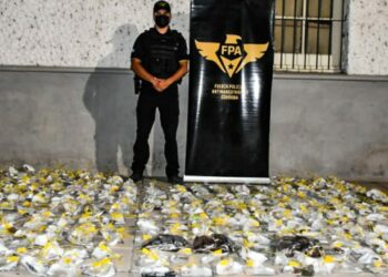 Detuvieron a cuatro personas y secuestraron drogas en 424 procedimientos