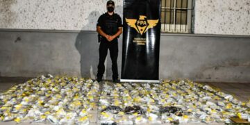 Detuvieron a cuatro personas y secuestraron drogas en 424 procedimientos