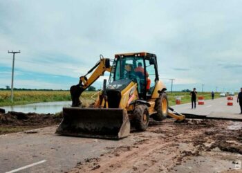 Vialidad trabaja para restablecer el tránsito en la ruta provincial 10