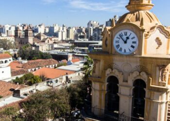 Una mirada única desde las alturas: visita guiada al campanario de la Catedral