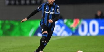 Fassi: «Estamos buscando cerrar a José Luis Palomino»