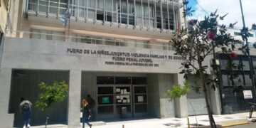 Buscan a un jubilado que no quiere colocarse una tobillera electrónica tras ser denunciado