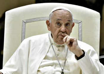 El Vaticano informó que el papa Francisco se mantuvo «estable»