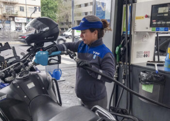 Los combustibles volvieron a aumentar y así quedaron los precios en Córdoba