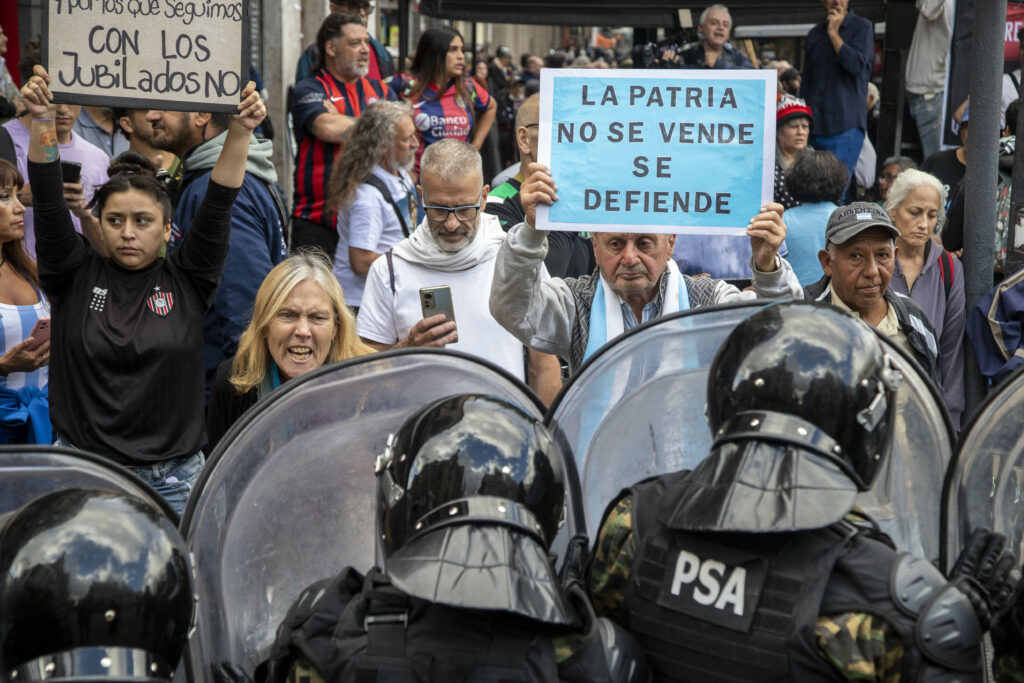 Políticos, artistas y organismos de DD. HH. le exigen al Gobierno que "garantice la libertad de manifestación"