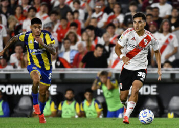 River y Rosario Central igualaron 2-2 en un duelo clave