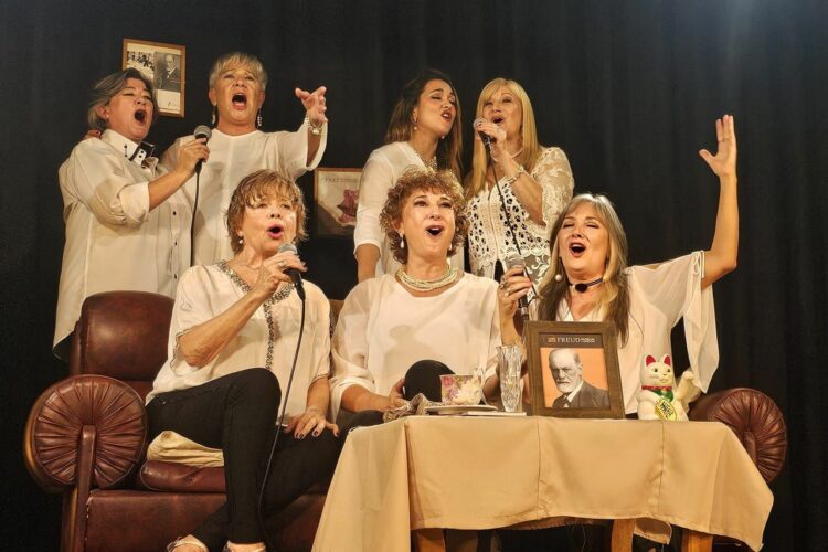 Mujeres, psicoanálisis y tango son las protagonistas de la ópera prima musical de Marta Pizzo.