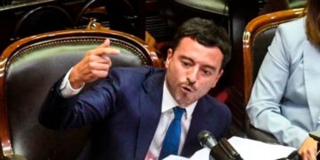 De Loredo vuelve a la carga contra el “impuestazo provincial”
