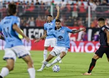 A Belgrano le sigue costando de visitante: igualó sin goles ante Newell’s