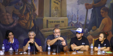 La CGT convocó a un paro nacional para el 10 de abril y advirtió: «No se levanta»