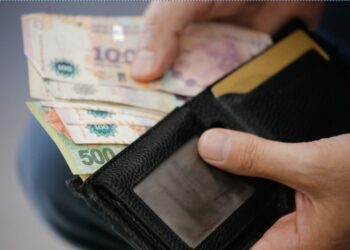 Los servicios absorberán el 68% de los ingresos en marzo