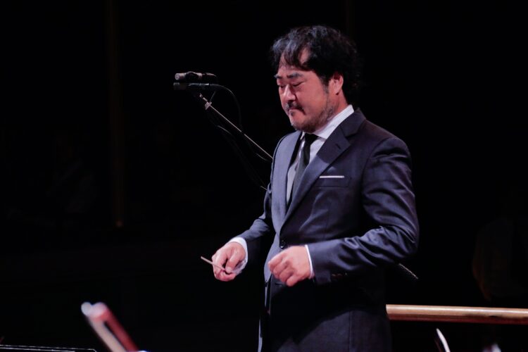 La dirección artística del concierto estará a cargo del maestro surcoreano JongWhi Vakh.